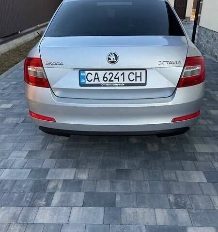 Сірий Шкода Октавія, об'ємом двигуна 1.2 л та пробігом 240 тис. км за 10500 $, фото 8 на Automoto.ua