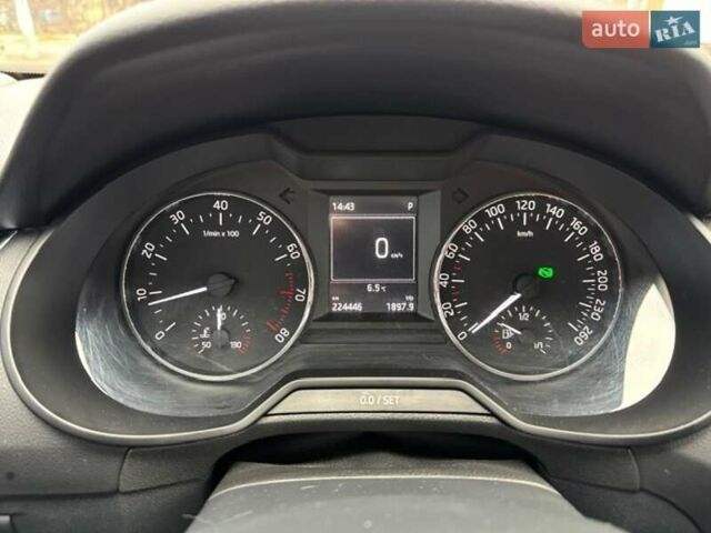 Сірий Шкода Октавія, об'ємом двигуна 1.8 л та пробігом 224 тис. км за 9500 $, фото 10 на Automoto.ua