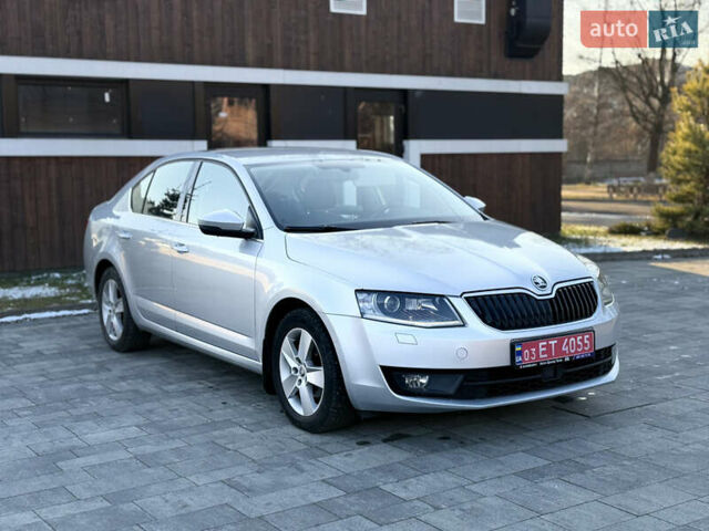 Серый Шкода Октавия, объемом двигателя 1.6 л и пробегом 265 тыс. км за 11200 $, фото 2 на Automoto.ua
