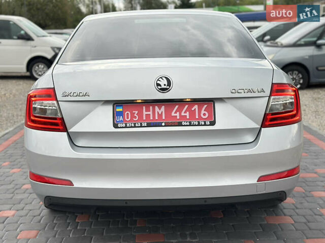 Сірий Шкода Октавія, об'ємом двигуна 1.6 л та пробігом 245 тис. км за 10999 $, фото 9 на Automoto.ua