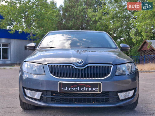 Сірий Шкода Октавія, об'ємом двигуна 1.6 л та пробігом 245 тис. км за 12999 $, фото 2 на Automoto.ua
