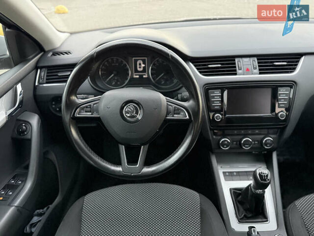 Сірий Шкода Октавія, об'ємом двигуна 1.6 л та пробігом 244 тис. км за 10200 $, фото 49 на Automoto.ua