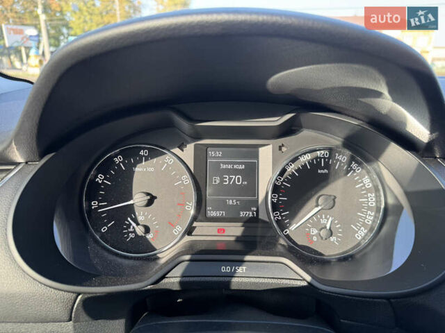 Серый Шкода Октавия, объемом двигателя 1.4 л и пробегом 106 тыс. км за 10900 $, фото 17 на Automoto.ua