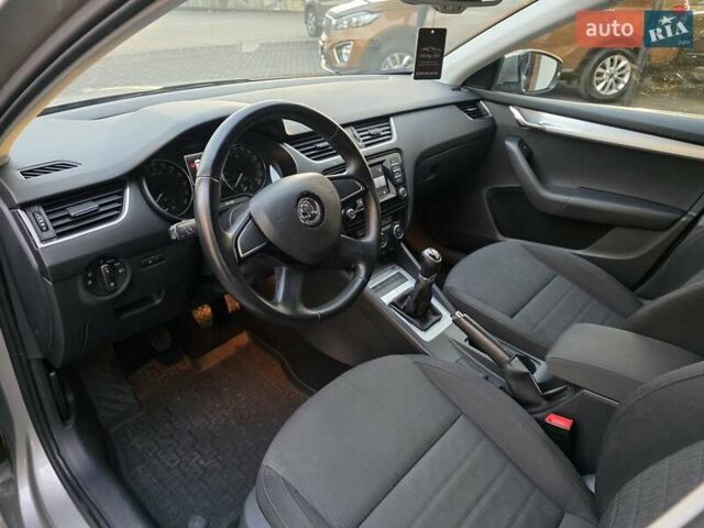 Серый Шкода Октавия, объемом двигателя 2 л и пробегом 222 тыс. км за 12200 $, фото 20 на Automoto.ua