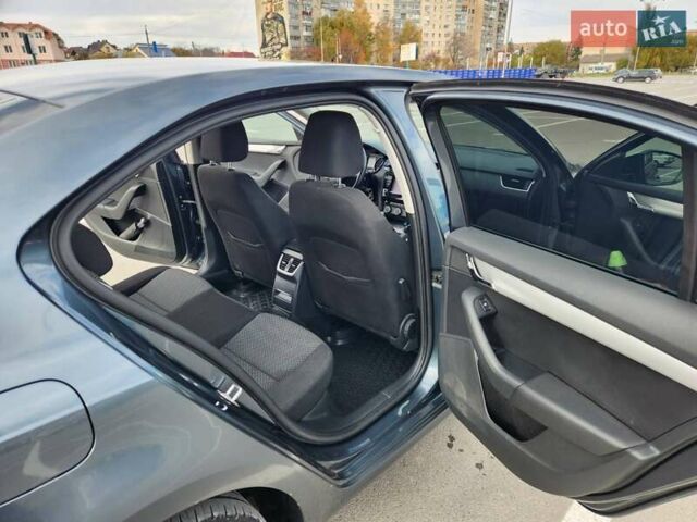 Серый Шкода Октавия, объемом двигателя 1.6 л и пробегом 230 тыс. км за 11888 $, фото 12 на Automoto.ua