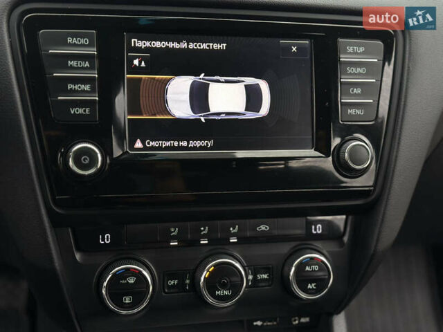 Сірий Шкода Октавія, об'ємом двигуна 1.6 л та пробігом 245 тис. км за 10999 $, фото 26 на Automoto.ua