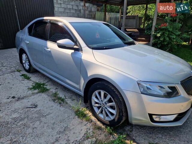 Сірий Шкода Октавія, об'ємом двигуна 1.6 л та пробігом 225 тис. км за 13000 $, фото 4 на Automoto.ua