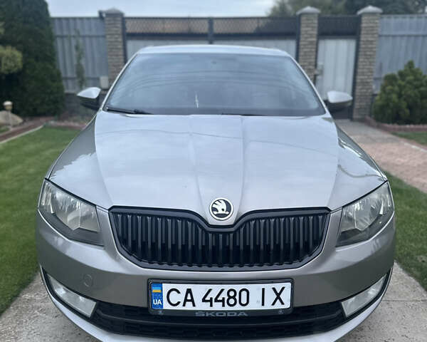 Серый Шкода Октавия, объемом двигателя 1.6 л и пробегом 315 тыс. км за 9300 $, фото 20 на Automoto.ua