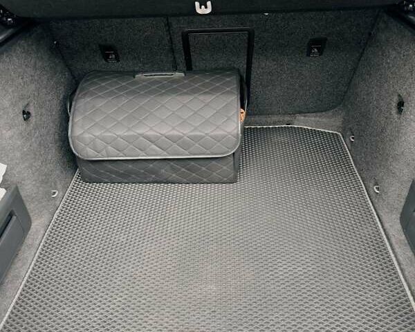 Серый Шкода Октавия, объемом двигателя 1.97 л и пробегом 279 тыс. км за 15500 $, фото 14 на Automoto.ua