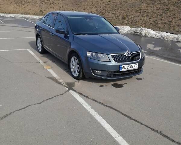 Серый Шкода Октавия, объемом двигателя 1.6 л и пробегом 280 тыс. км за 12900 $, фото 1 на Automoto.ua