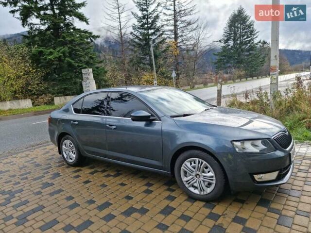 Серый Шкода Октавия, объемом двигателя 1.6 л и пробегом 250 тыс. км за 11800 $, фото 2 на Automoto.ua
