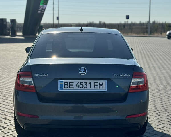 Серый Шкода Октавия, объемом двигателя 1.6 л и пробегом 246 тыс. км за 12500 $, фото 2 на Automoto.ua