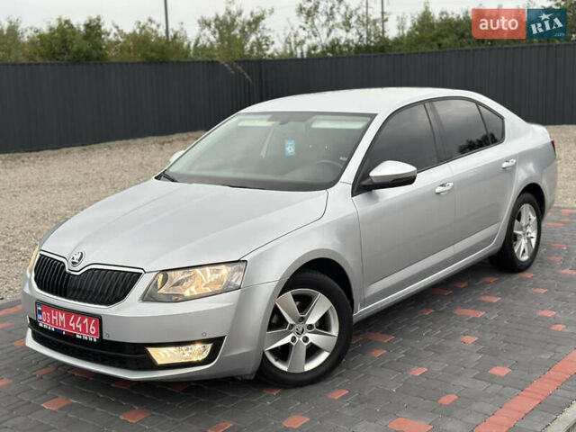Сірий Шкода Октавія, об'ємом двигуна 1.6 л та пробігом 245 тис. км за 10999 $, фото 2 на Automoto.ua