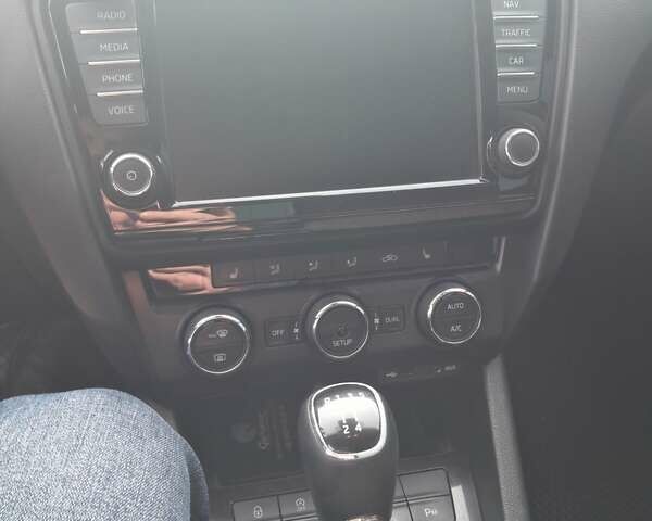 Серый Шкода Октавия, объемом двигателя 1.6 л и пробегом 280 тыс. км за 12900 $, фото 16 на Automoto.ua