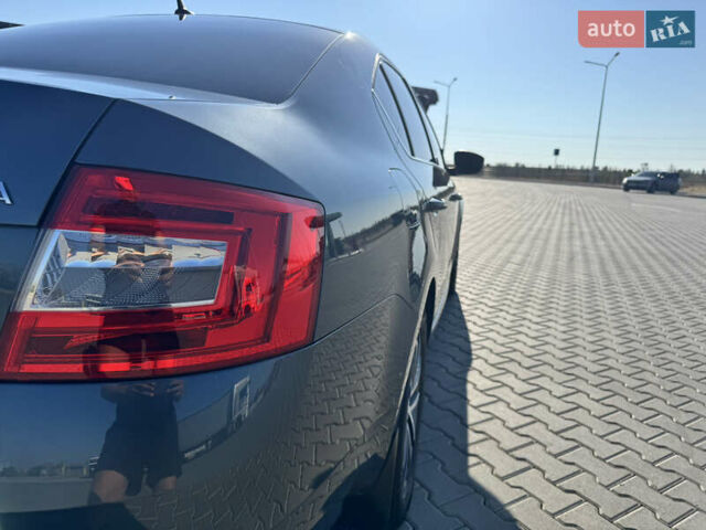 Серый Шкода Октавия, объемом двигателя 1.6 л и пробегом 246 тыс. км за 12500 $, фото 9 на Automoto.ua