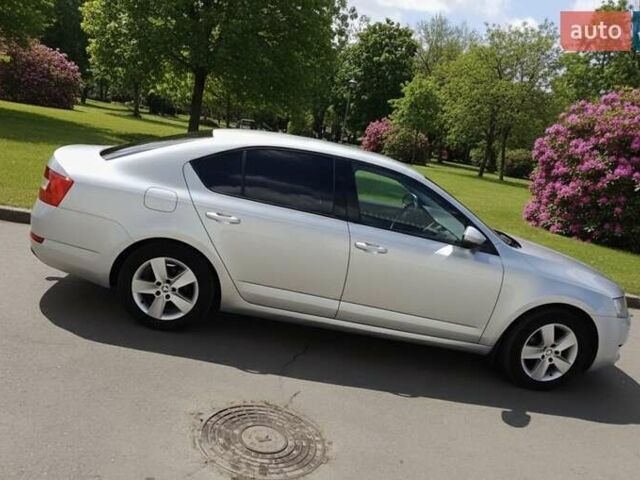 Сірий Шкода Октавія, об'ємом двигуна 1.6 л та пробігом 197 тис. км за 11500 $, фото 3 на Automoto.ua