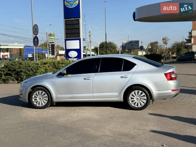 Серый Шкода Октавия, объемом двигателя 1.4 л и пробегом 106 тыс. км за 10900 $, фото 2 на Automoto.ua