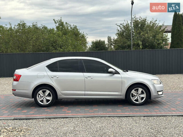 Сірий Шкода Октавія, об'ємом двигуна 1.6 л та пробігом 245 тис. км за 10999 $, фото 11 на Automoto.ua