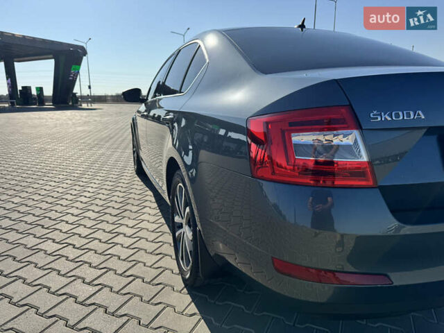 Серый Шкода Октавия, объемом двигателя 1.6 л и пробегом 246 тыс. км за 12500 $, фото 10 на Automoto.ua