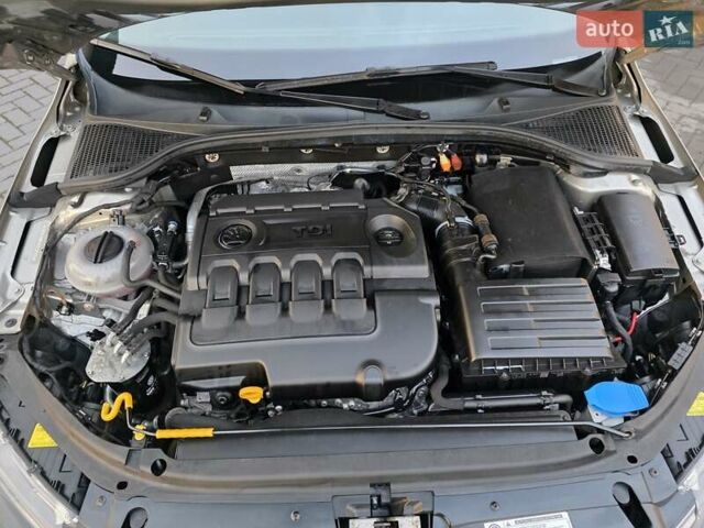 Серый Шкода Октавия, объемом двигателя 2 л и пробегом 222 тыс. км за 12200 $, фото 37 на Automoto.ua