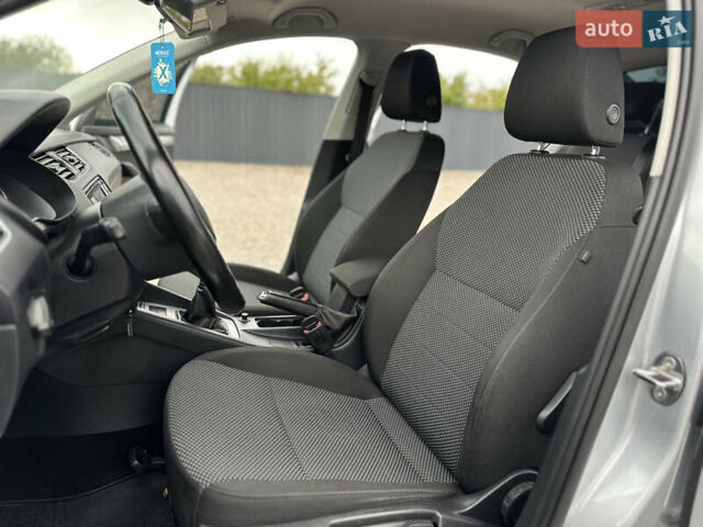 Сірий Шкода Октавія, об'ємом двигуна 1.6 л та пробігом 245 тис. км за 10999 $, фото 16 на Automoto.ua