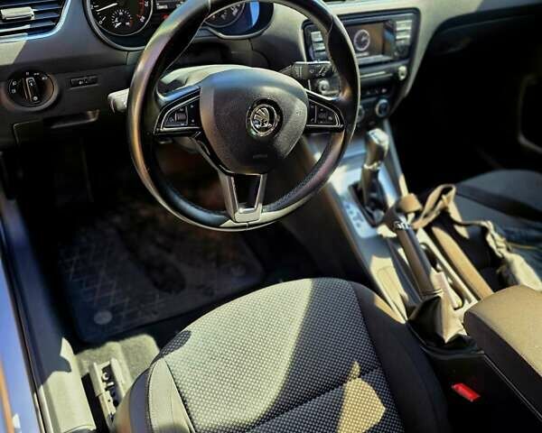 Серый Шкода Октавия, объемом двигателя 1.4 л и пробегом 159 тыс. км за 11500 $, фото 5 на Automoto.ua