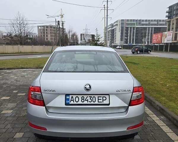 Сірий Шкода Октавія, об'ємом двигуна 1.6 л та пробігом 284 тис. км за 10999 $, фото 7 на Automoto.ua