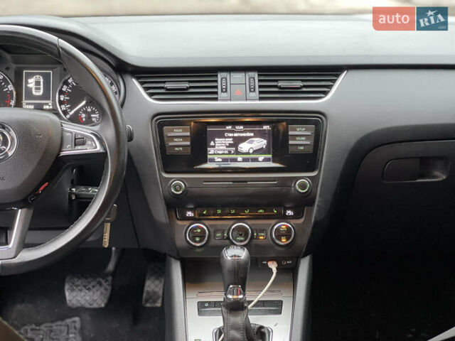 Сірий Шкода Октавія, об'ємом двигуна 1.4 л та пробігом 173 тис. км за 11000 $, фото 21 на Automoto.ua