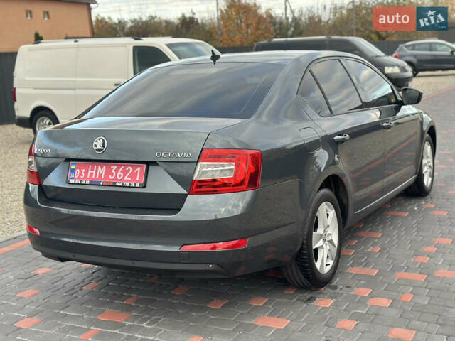 Серый Шкода Октавия, объемом двигателя 1.97 л и пробегом 252 тыс. км за 12900 $, фото 3 на Automoto.ua