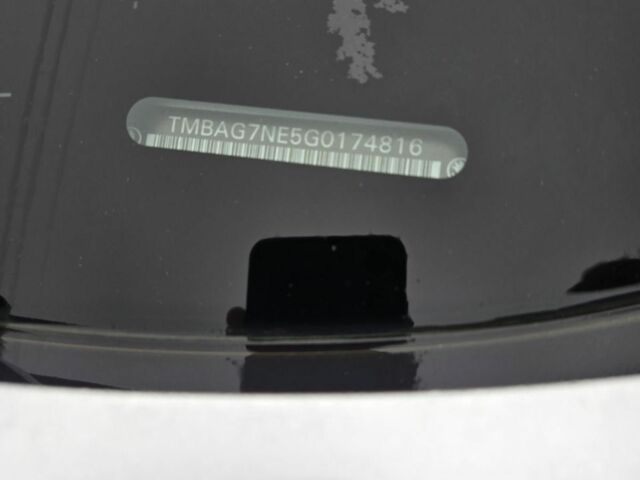 Серый Шкода Октавия, объемом двигателя 1.6 л и пробегом 284 тыс. км за 10999 $, фото 6 на Automoto.ua