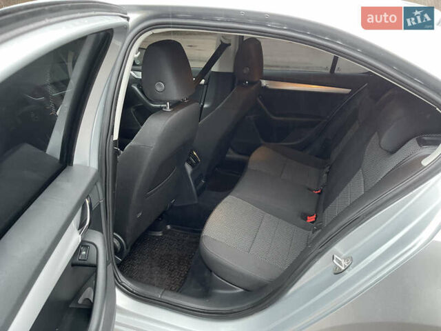Сірий Шкода Октавія, об'ємом двигуна 1.4 л та пробігом 173 тис. км за 11000 $, фото 22 на Automoto.ua