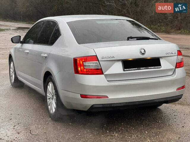 Сірий Шкода Октавія, об'ємом двигуна 1.4 л та пробігом 173 тис. км за 11000 $, фото 15 на Automoto.ua