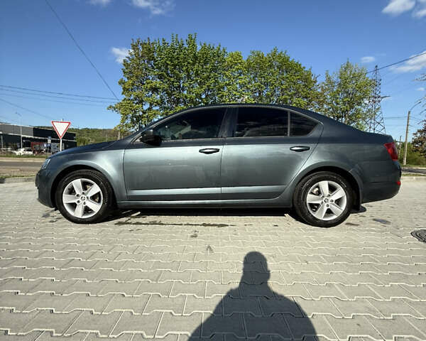 Серый Шкода Октавия, объемом двигателя 1.6 л и пробегом 255 тыс. км за 12200 $, фото 6 на Automoto.ua