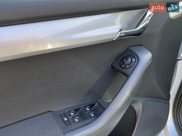 Сірий Шкода Октавія, об'ємом двигуна 1.97 л та пробігом 288 тис. км за 13300 $, фото 7 на Automoto.ua