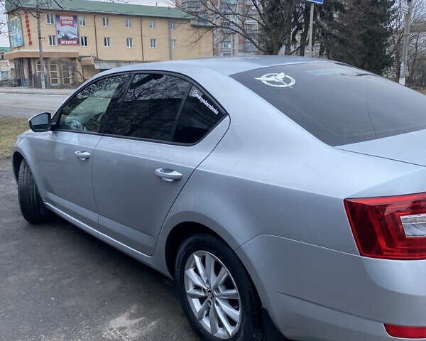 Шкода Октавия 2016 в Красилове на Automoto.ua Серый Шкода Октавия, объемом двигателя 1.97 л и пробегом 150 тыс. км за 15500 $, фото 3 на Automoto.ua