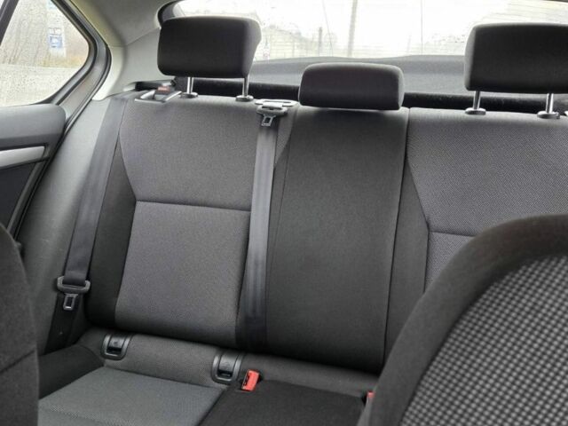 Серый Шкода Октавия, объемом двигателя 1.6 л и пробегом 284 тыс. км за 10999 $, фото 15 на Automoto.ua