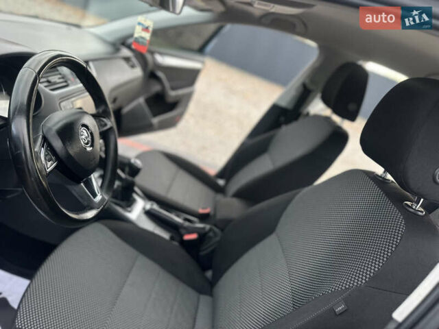 Серый Шкода Октавия, объемом двигателя 1.97 л и пробегом 252 тыс. км за 12900 $, фото 12 на Automoto.ua