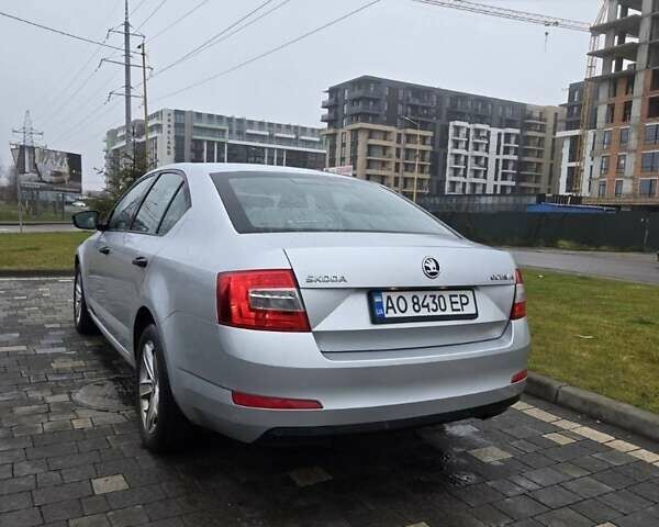 Серый Шкода Октавия, объемом двигателя 1.6 л и пробегом 284 тыс. км за 10999 $, фото 6 на Automoto.ua