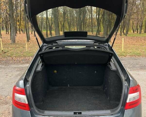 Серый Шкода Октавия, объемом двигателя 1.6 л и пробегом 460 тыс. км за 10000 $, фото 9 на Automoto.ua