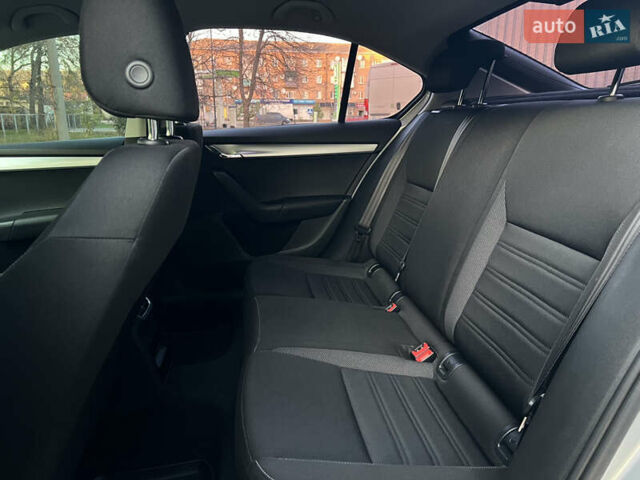 Серый Шкода Октавия, объемом двигателя 1.4 л и пробегом 236 тыс. км за 13300 $, фото 22 на Automoto.ua