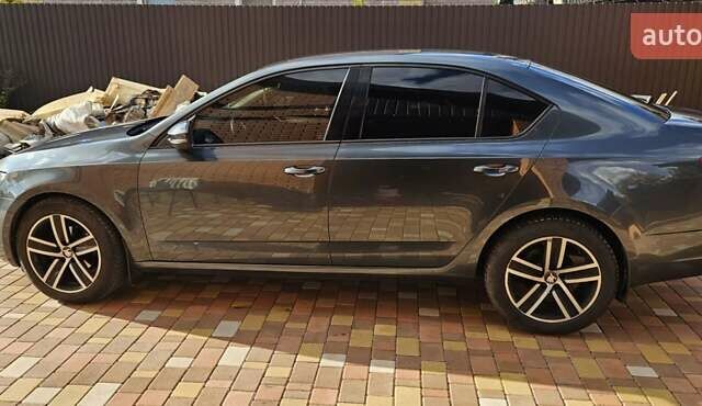 Серый Шкода Октавия, объемом двигателя 1.6 л и пробегом 280 тыс. км за 13800 $, фото 3 на Automoto.ua