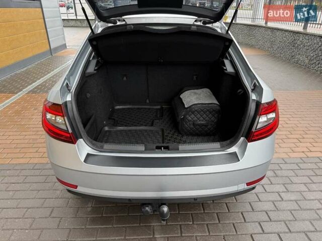 Сірий Шкода Октавія, об'ємом двигуна 1.8 л та пробігом 164 тис. км за 11999 $, фото 57 на Automoto.ua