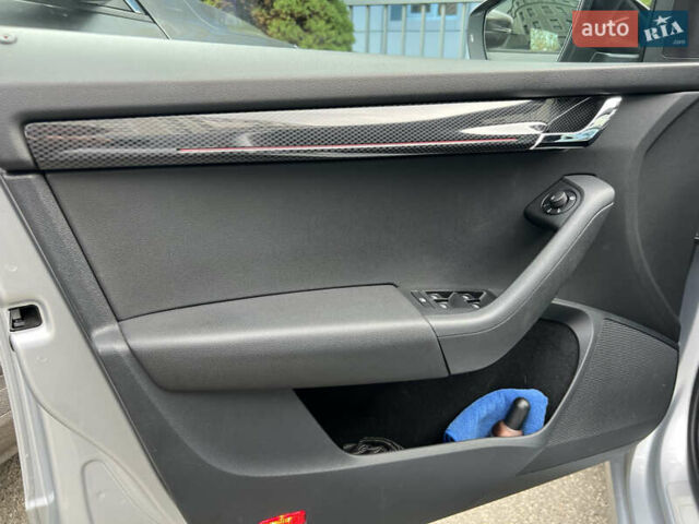 Серый Шкода Октавия, объемом двигателя 1.97 л и пробегом 135 тыс. км за 23000 $, фото 1 на Automoto.ua