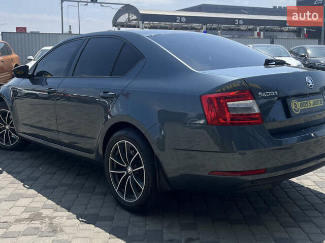 Серый Шкода Октавия, объемом двигателя 1.6 л и пробегом 273 тыс. км за 13700 $, фото 4 на Automoto.ua