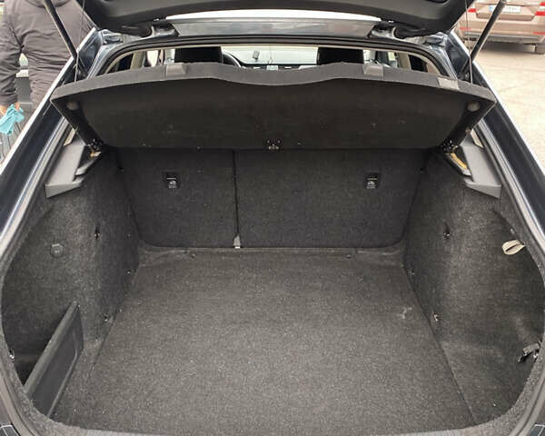 Серый Шкода Октавия, объемом двигателя 1.97 л и пробегом 340 тыс. км за 13300 $, фото 9 на Automoto.ua