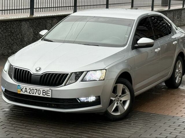 Сірий Шкода Октавія, об'ємом двигуна 1.8 л та пробігом 162 тис. км за 13999 $, фото 1 на Automoto.ua