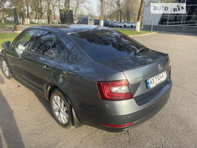 Сірий Шкода Октавія, об'ємом двигуна 1.8 л та пробігом 111 тис. км за 16500 $, фото 4 на Automoto.ua