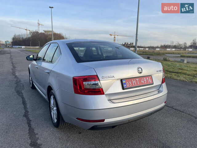 Серый Шкода Октавия, объемом двигателя 1.97 л и пробегом 289 тыс. км за 15650 $, фото 7 на Automoto.ua