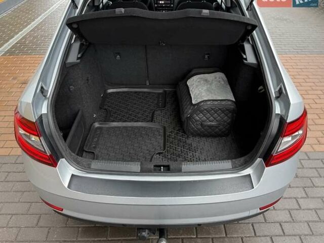 Сірий Шкода Октавія, об'ємом двигуна 1.8 л та пробігом 164 тис. км за 11999 $, фото 56 на Automoto.ua