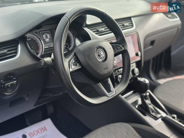 Серый Шкода Октавия, объемом двигателя 1.97 л и пробегом 270 тыс. км за 14999 $, фото 14 на Automoto.ua